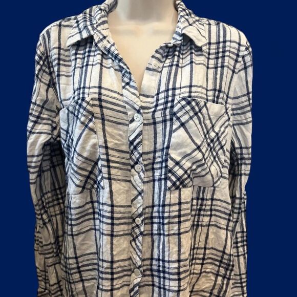 Cotton Navy & White BButton-up Plaid Women's Flannel - Picture 1 of 5